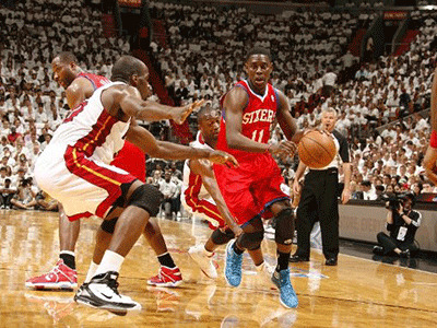 黑白体育篮球nba直播_黑白体育篮球nba直播手机高清直播-乐球直播